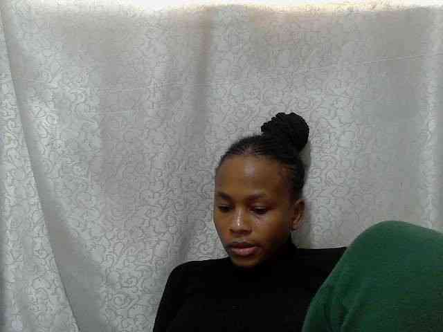 Caroldoly webcam