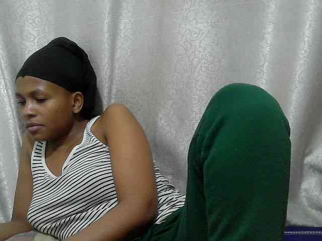 Caroldoly webcam