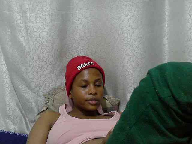 Caroldoly webcam