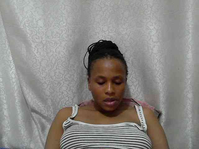 Caroldoly webcam