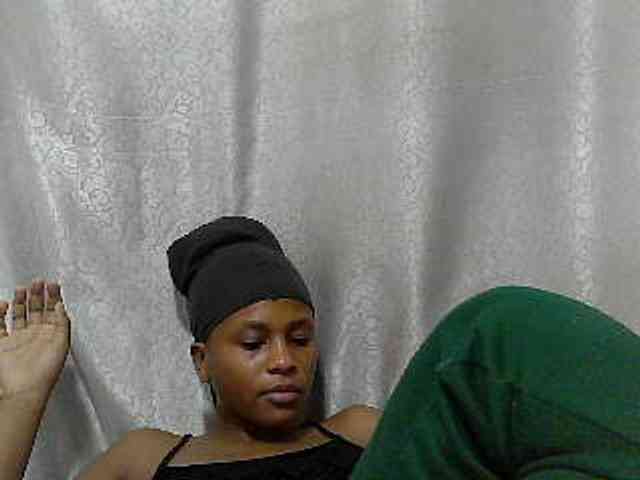 Caroldoly webcam