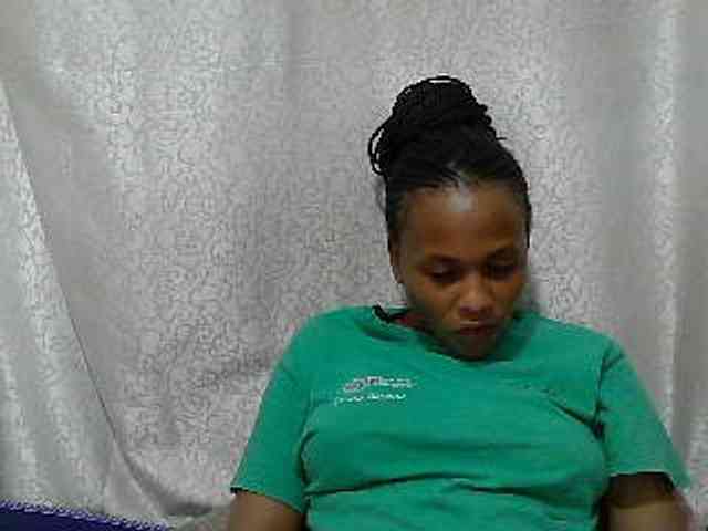 Caroldoly webcam