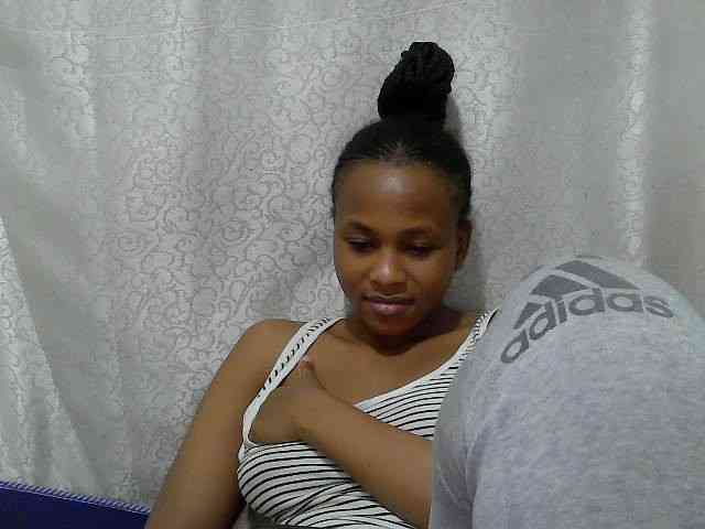 Caroldoly webcam