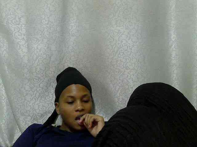 Caroldoly webcam