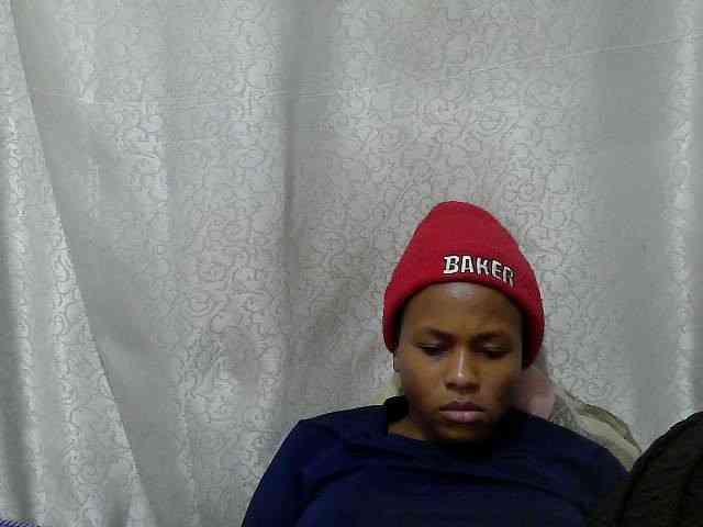 Caroldoly webcam