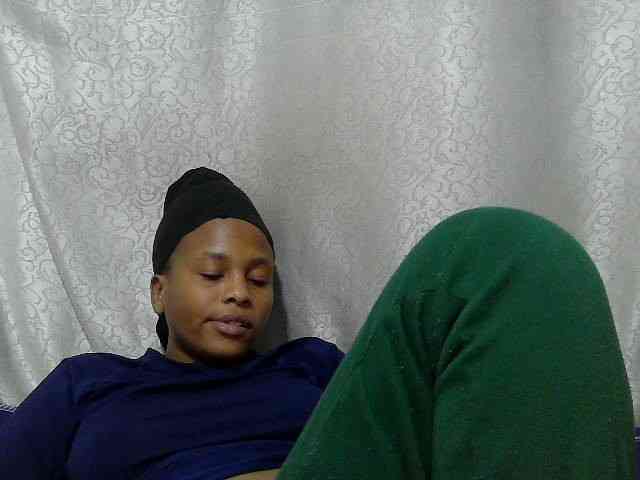 Caroldoly webcam