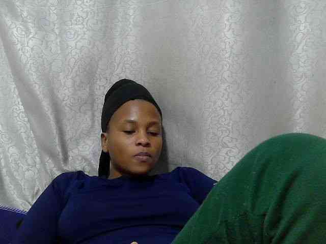 Caroldoly webcam
