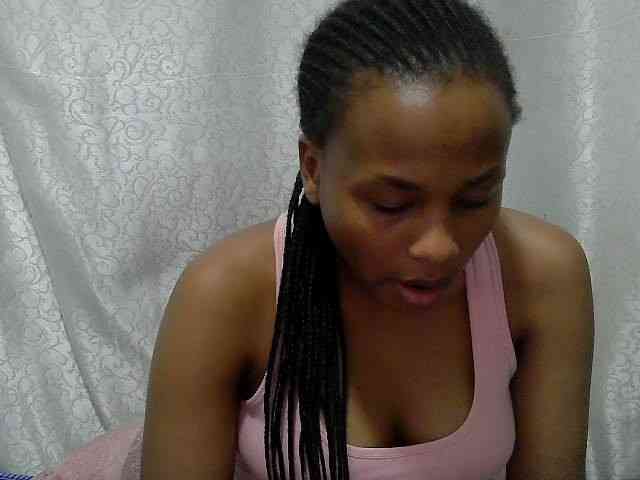 Caroldoly webcam