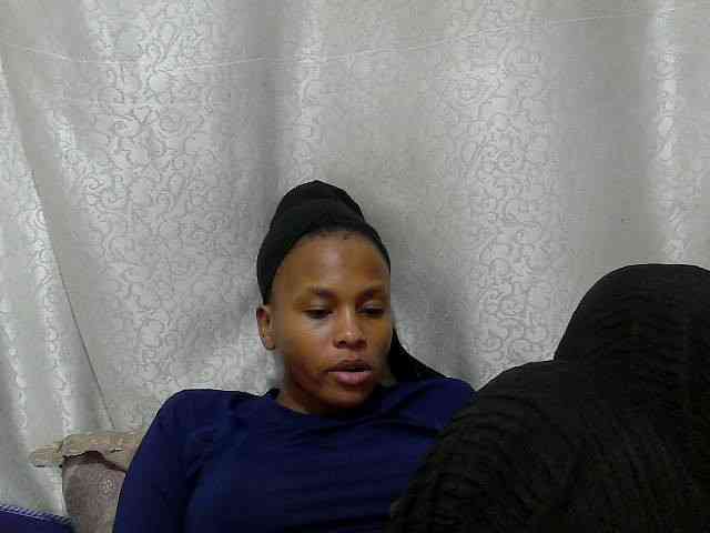 Caroldoly webcam