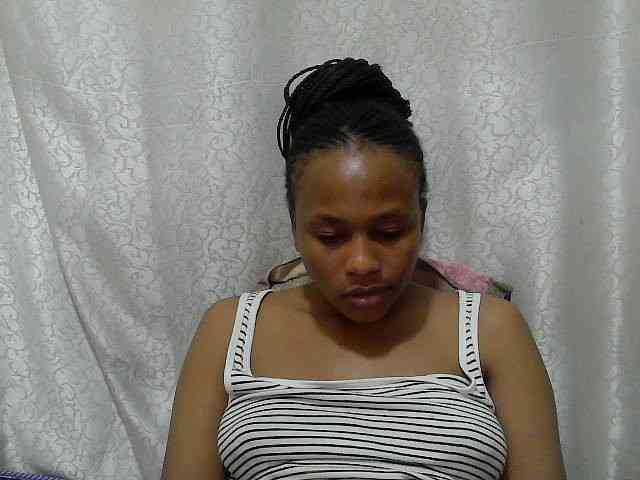 Caroldoly webcam