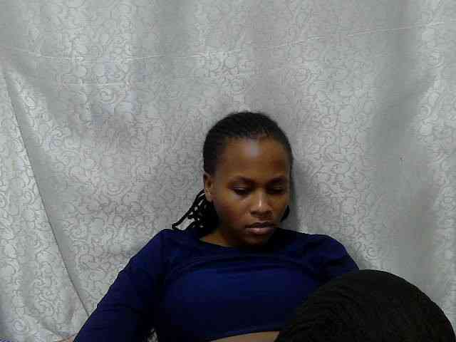 Caroldoly webcam