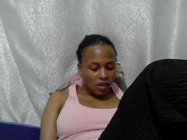 Caroldoly webcam