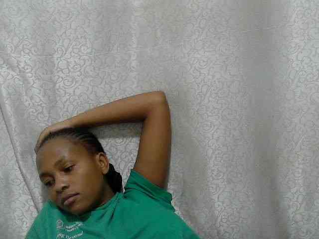 Caroldoly webcam