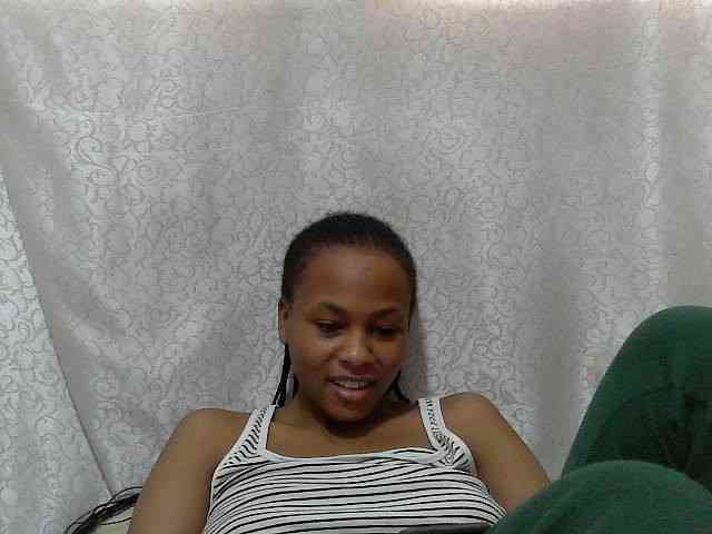 Caroldoly webcam