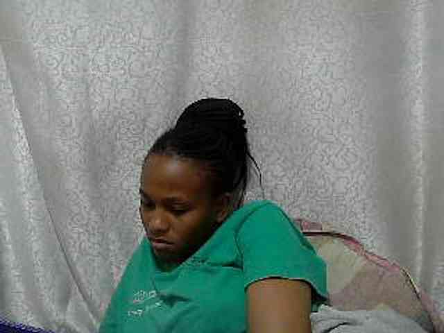 Caroldoly webcam