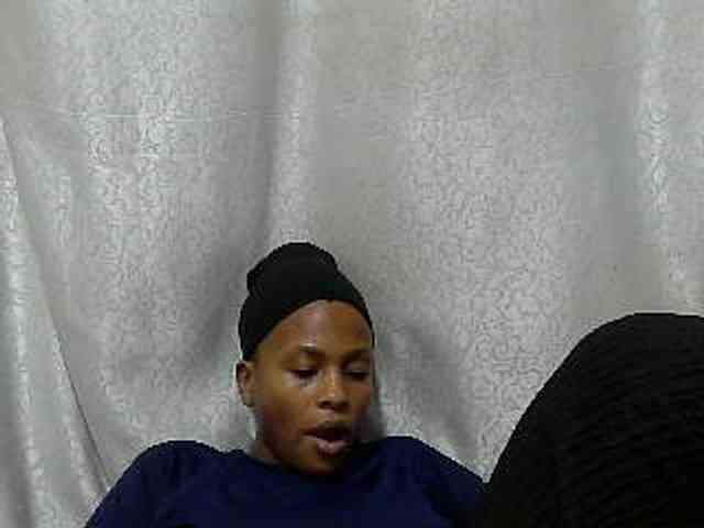 Caroldoly webcam