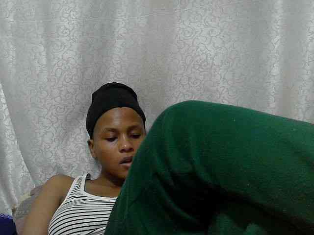 Caroldoly webcam