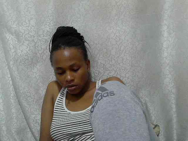 Caroldoly webcam