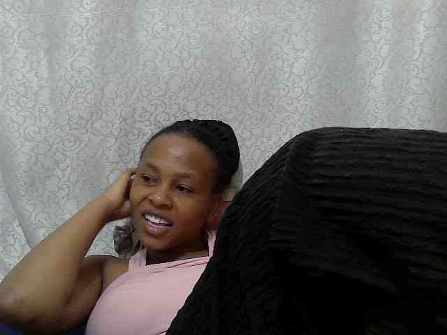Caroldoly webcam