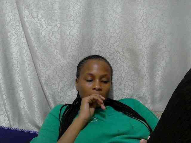 Caroldoly webcam
