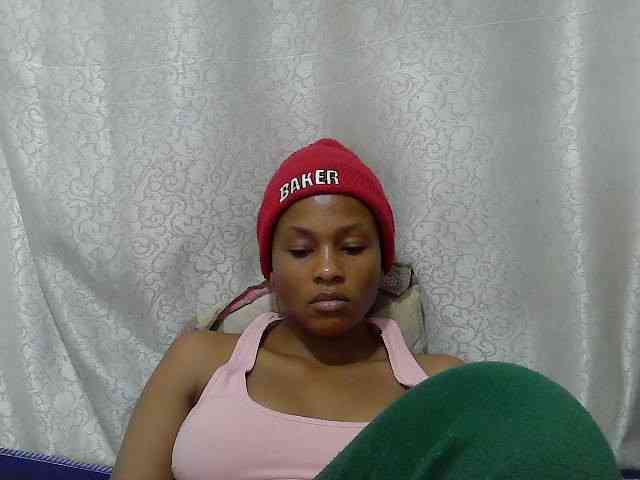 Caroldoly webcam