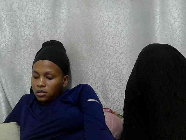 Caroldoly webcam