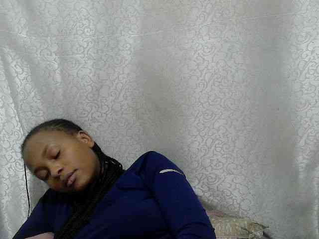 Caroldoly webcam