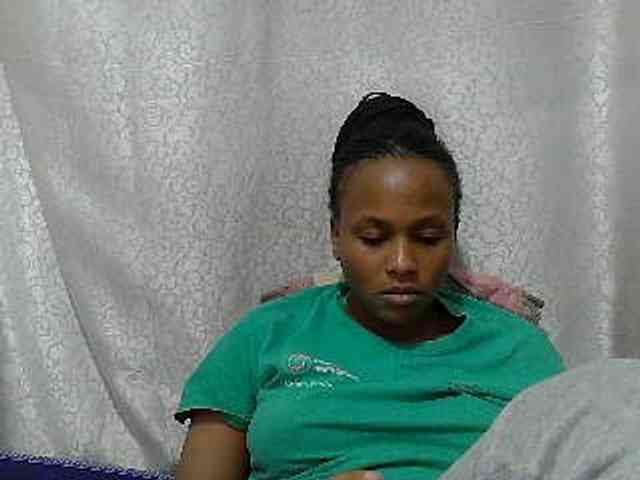 Caroldoly webcam