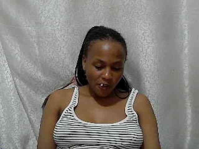 Model: Caroldoly