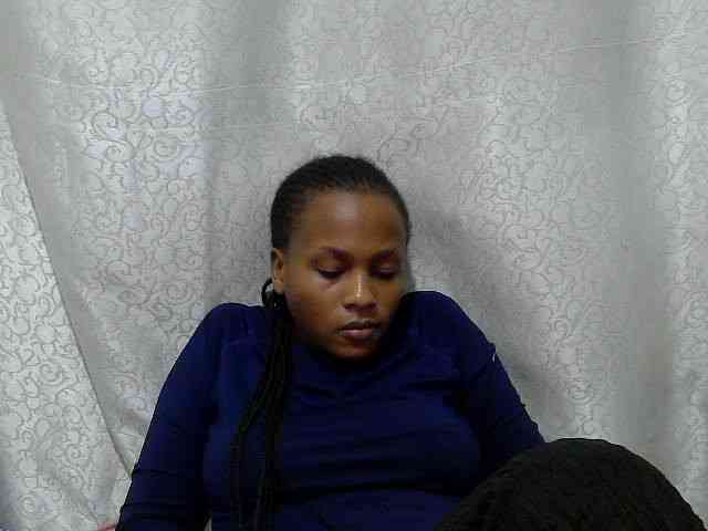 Caroldoly webcam