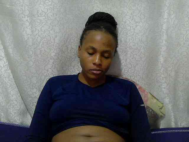 Caroldoly webcam