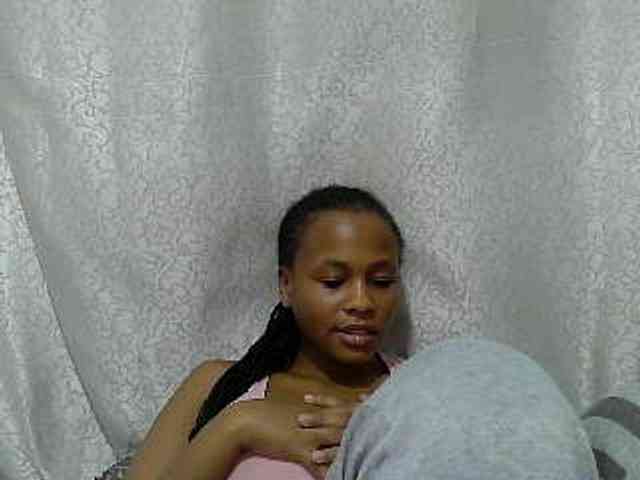 Caroldoly webcam