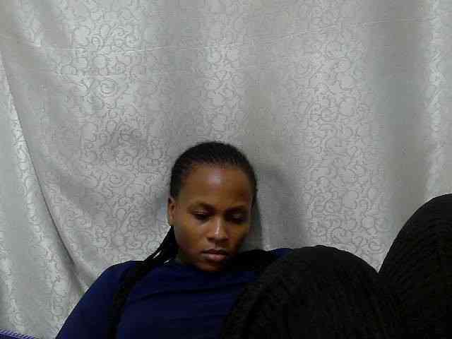 Caroldoly webcam