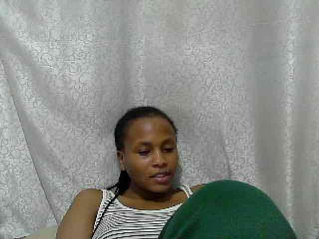 Caroldoly webcam