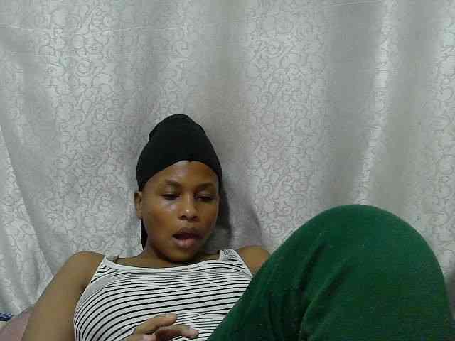 Caroldoly webcam
