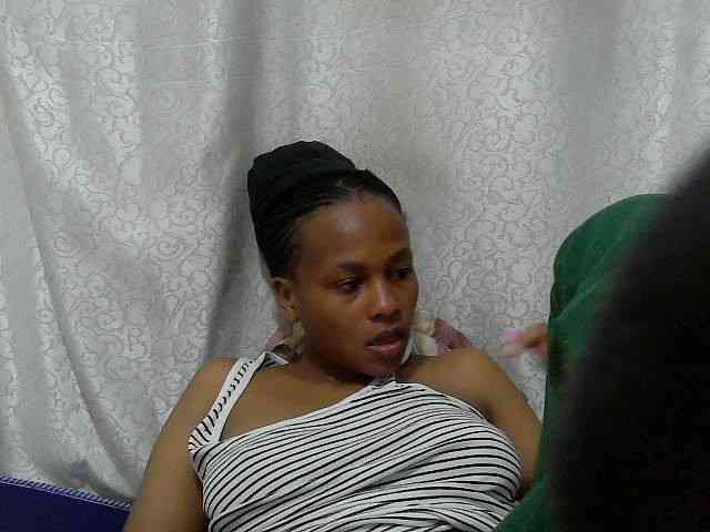 Caroldoly webcam