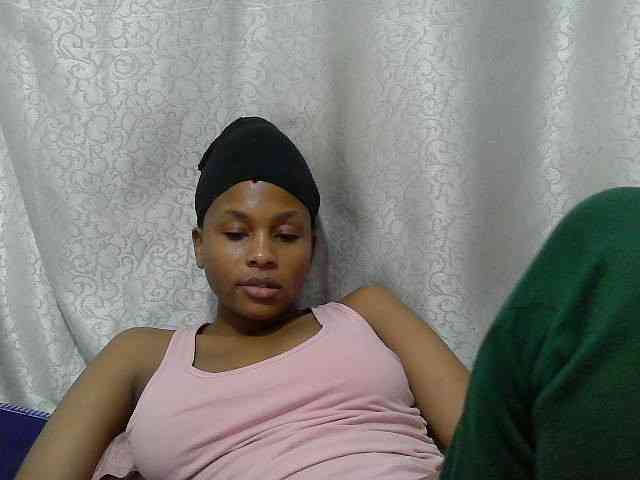 Caroldoly webcam