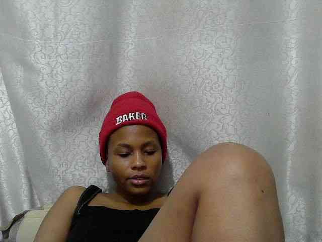 Caroldoly webcam