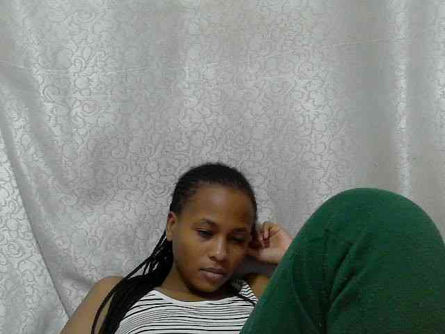 Caroldoly webcam