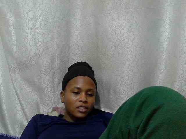 Caroldoly webcam