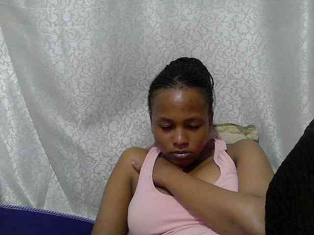 Caroldoly webcam