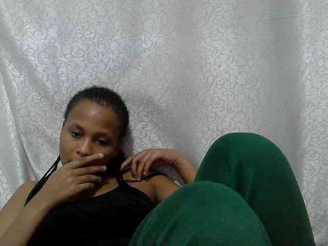 Caroldoly webcam
