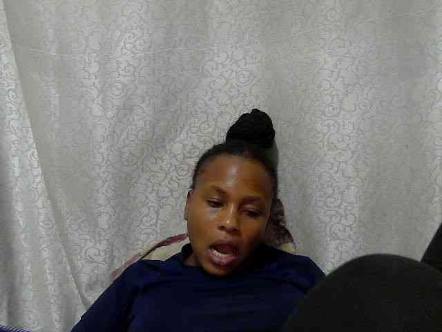 Caroldoly webcam