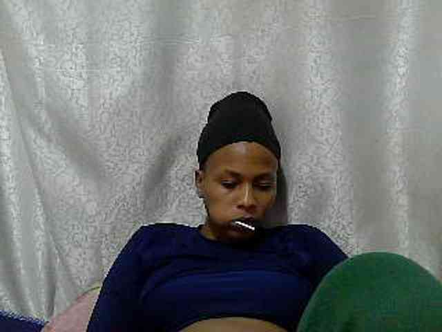 Caroldoly webcam