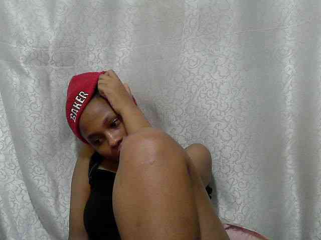 Caroldoly webcam
