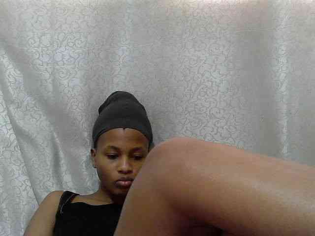 Caroldoly webcam