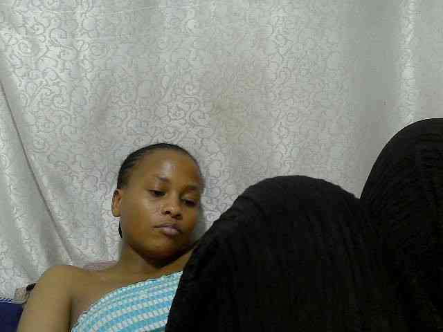 Caroldoly webcam