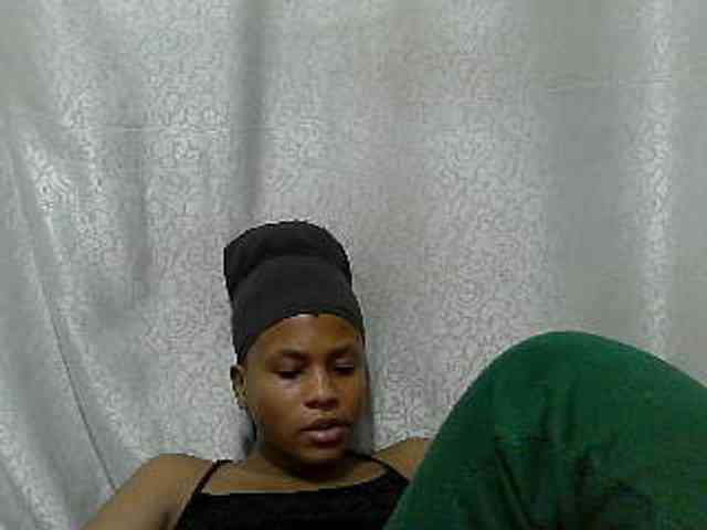 Caroldoly webcam