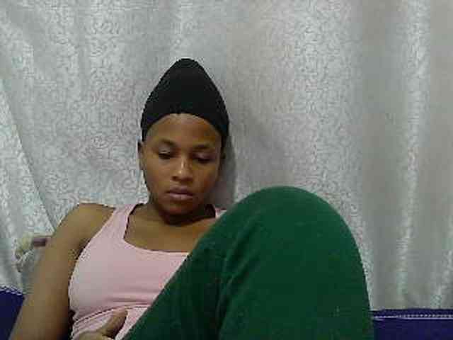 Caroldoly webcam