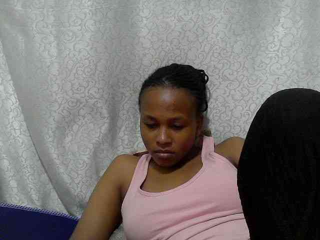 Caroldoly webcam